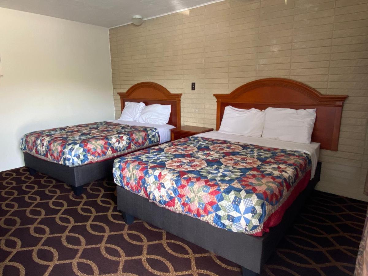 Sonrise Inn Breezewood Экстерьер фото